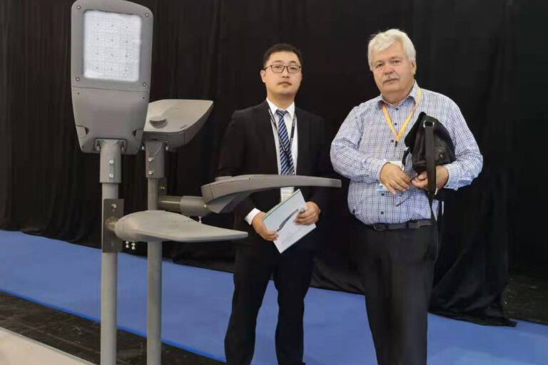 Hong Kong International Lighting Exhibition Հոնկոնգի միջազգային լուսավորության ցուցահանդես