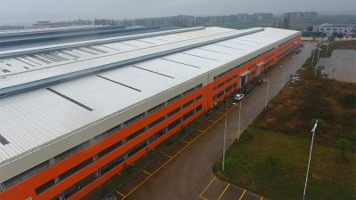 գործարանից դուրս